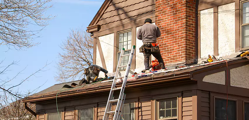 Roof Siding Trim Repair in Marysville