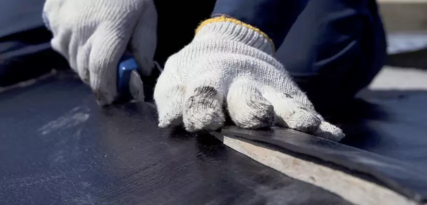 Rubber Roof Seam Repair in Marysville